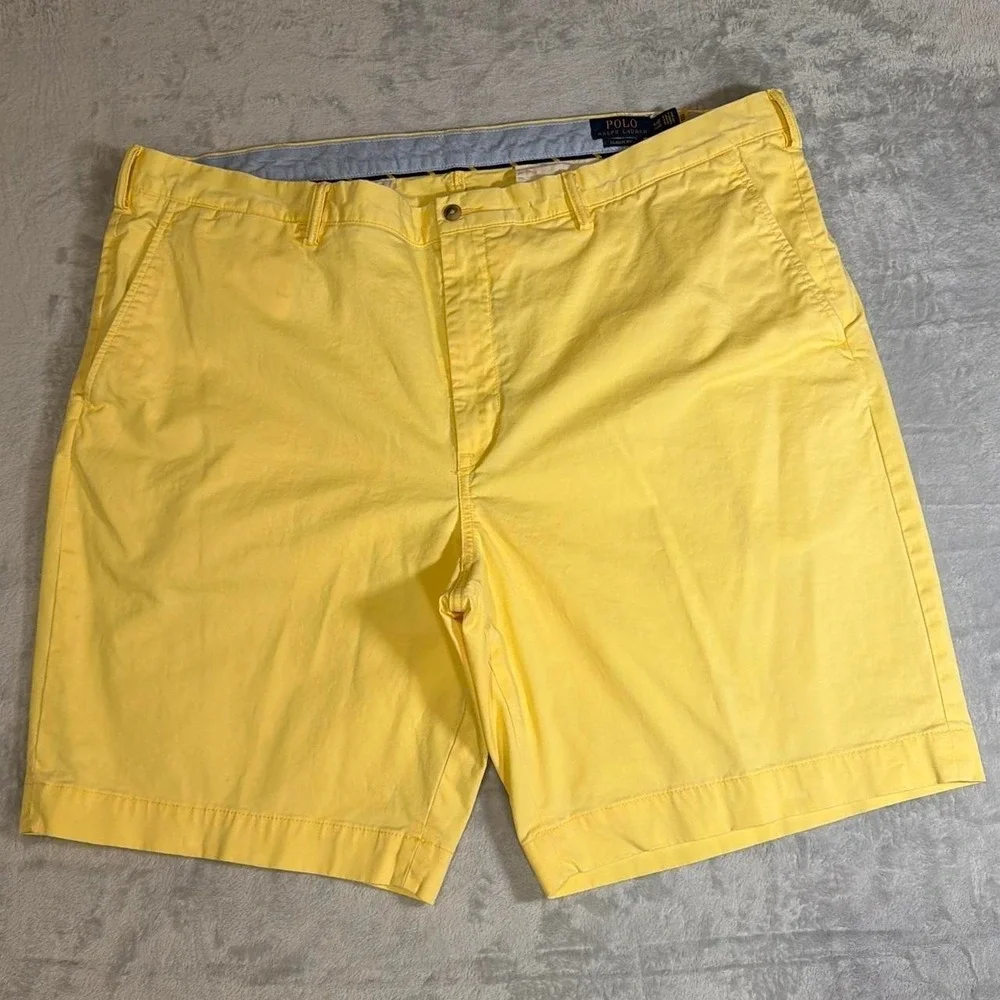 Y2K Vintage Polo Ralph Lauren Classic Fit Chino Shorts | Pastel Yellow | Size 44
